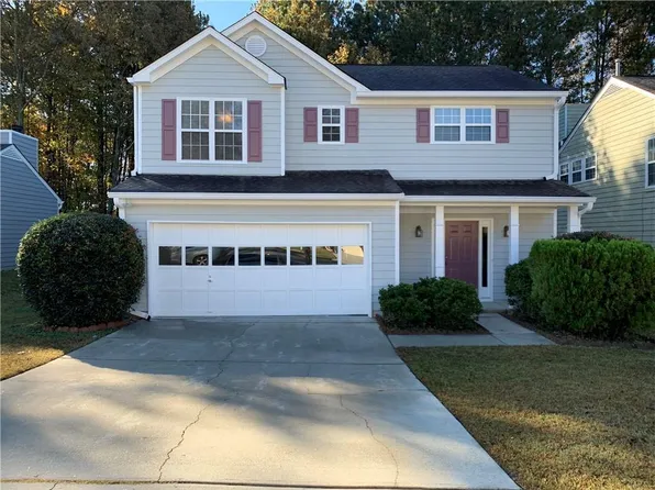 4925 Lakebrooke Run, Stone Mountain, GA 30087