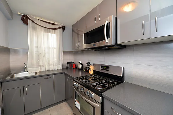 Sold by Amerihomes Realty of NY | media 2