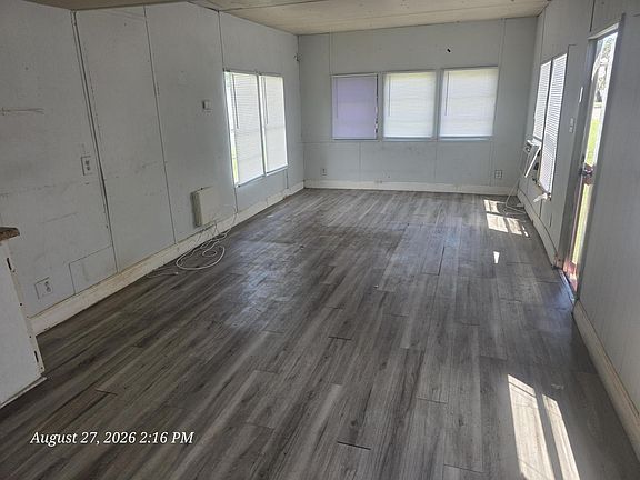 3rd image of 3325 Youngs Ridge Rd #2