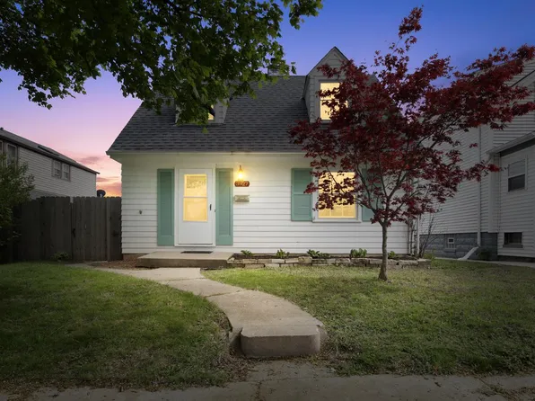 3927 E Cudahy AVENUE, Cudahy, WI 53110