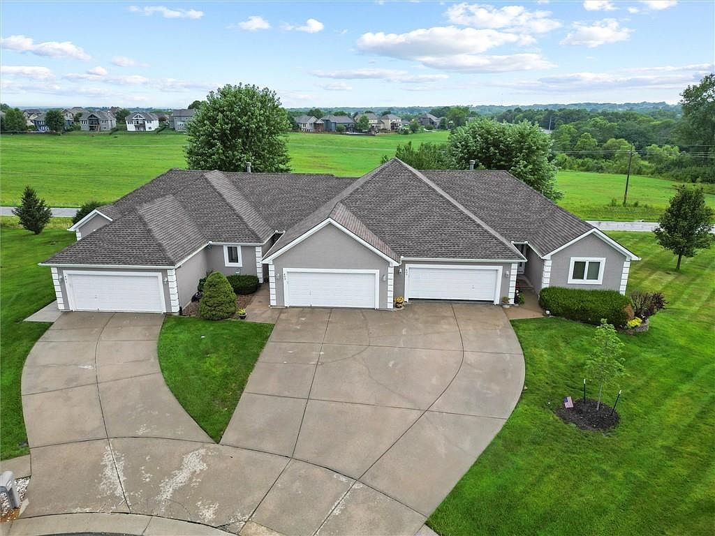 403 Marina Ct, Smithville, MO 64089 Zillow