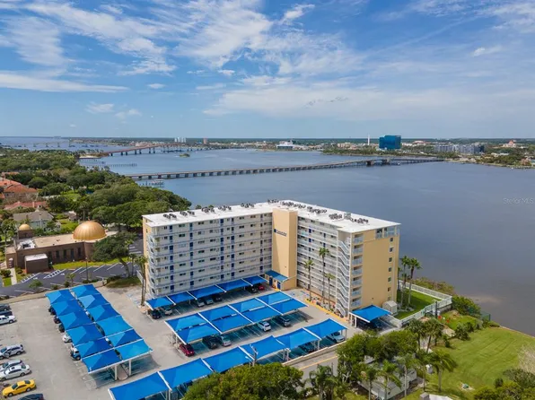 145 N Halifax Ave APT 711, Daytona Beach, FL 32118