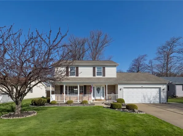 3034 Idyllbrook Ln, Erie, PA 16506