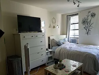 Rented by Chartwell Manhattan Realty