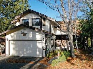 24212 Montreaux Dr, Crestline, CA 92325