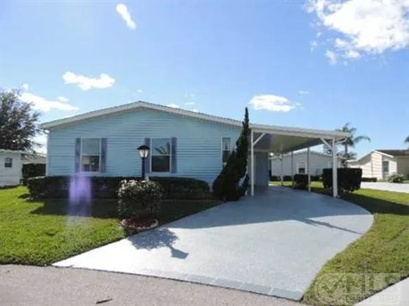 3609 Pebble Beach Ln, Port Saint Lucie, FL 34952