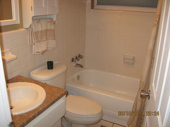 5th image of 1426 Thames Ln