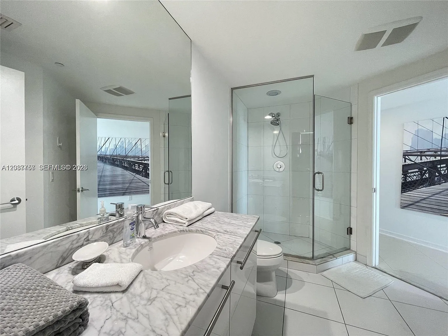 500 Brickell East Condo — Photo 4