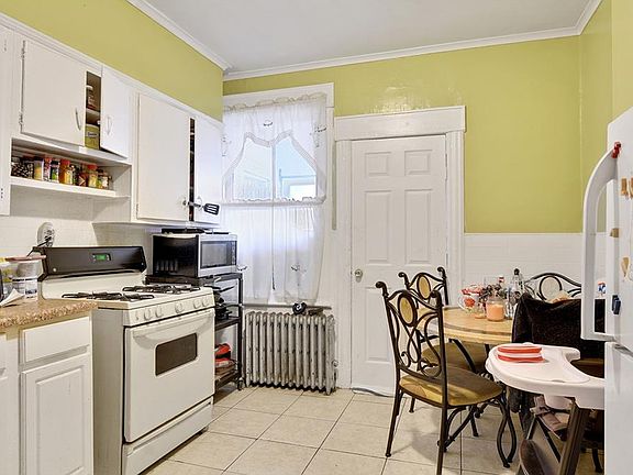 5th image of 29 Riverview Pl