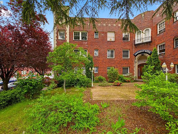 2nd image of 711 NE Randall Ave APT 301