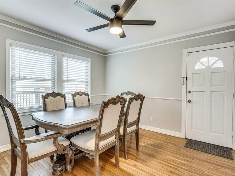 3624 W Biddison St — Photo 16