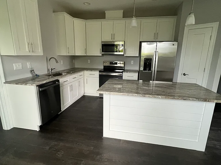 1408 Minnesota Ave — Photo 8