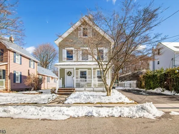20 Laura Ave, Wanaque Boro, NJ 07465