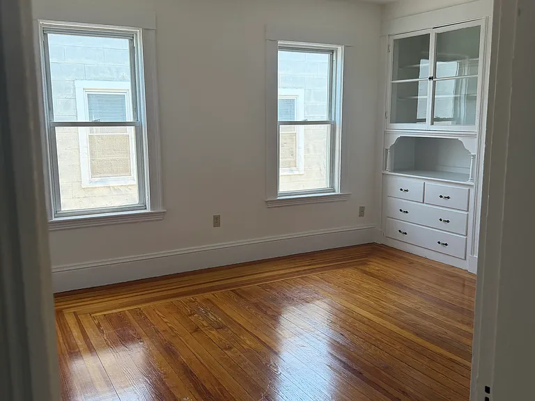 36 Derby St #3 — Photo 18