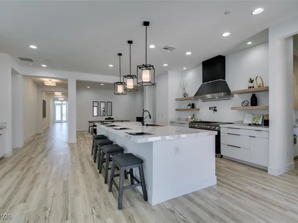 311 S Lisbon St, Henderson, NV 89015