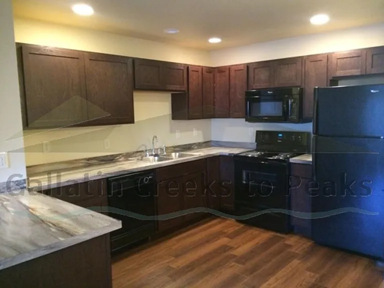 2230 Baxter Lane — Photo 1