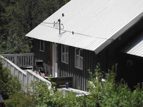 4th image of 1265 Forsman Ave