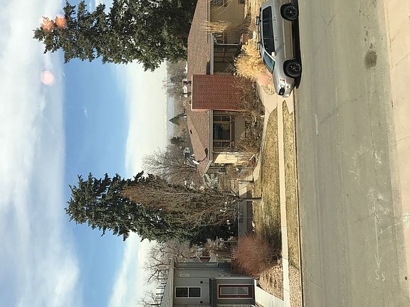 2nd image of 351 N Corona St