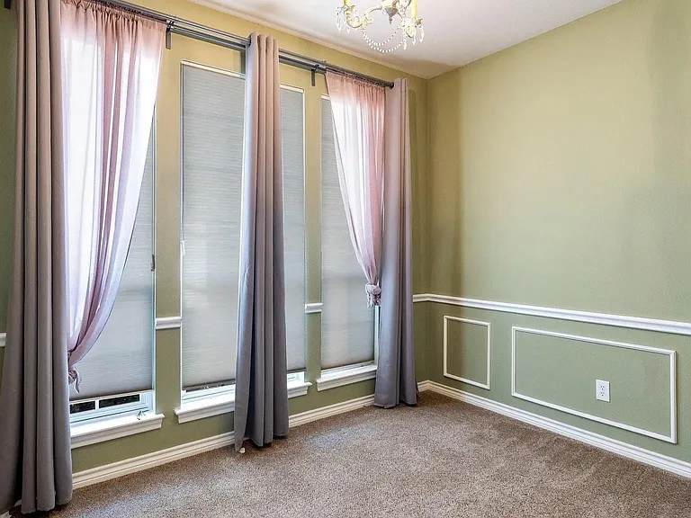 Downstair bedroom 2