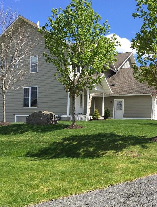 19 Alpine Trail Front