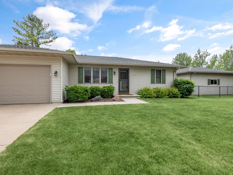 1st image of 1701 E Ivy Ln