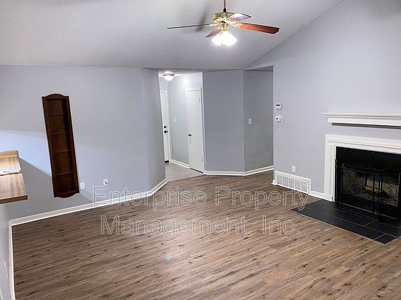 4th image of 7567 Coral Meadows Dr