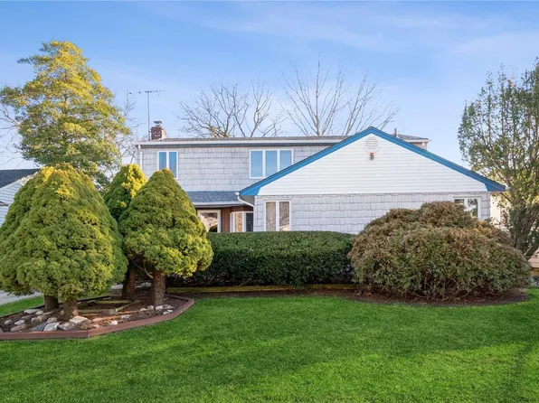 585 Buxton Avenue, West Hempstead, NY 11552