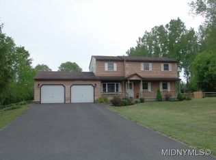 7208 Stearns Rd, Rome, NY 13440