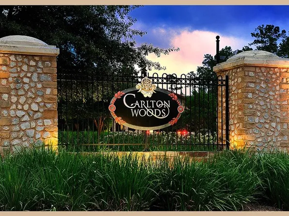 10 Grand Regency Cir, Spring, TX 77382