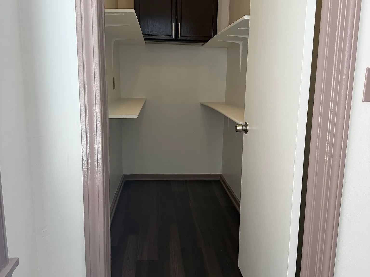 3 bed, 1.0 bath, 3322 sqft, $2,500 — Photo 1