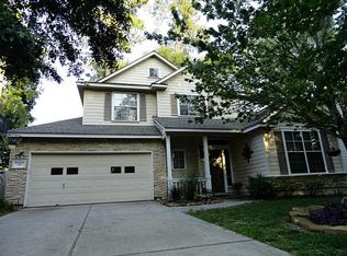 10 Hidden Meadow Dr, Spring, TX 77382