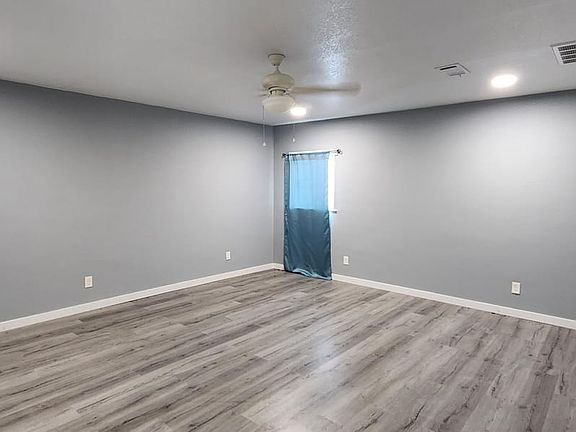 Evant Commercial Building with Owner Financing Available