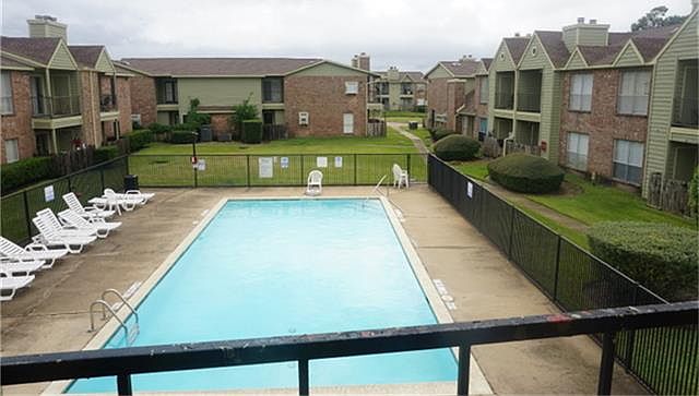 1st image of 18800 Egret Bay Blvd APT 1106