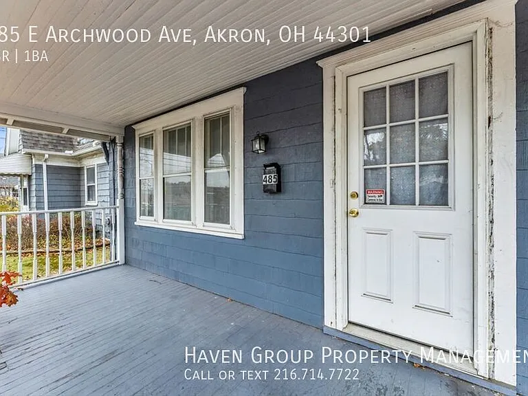 485 E Archwood Ave — Photo 3