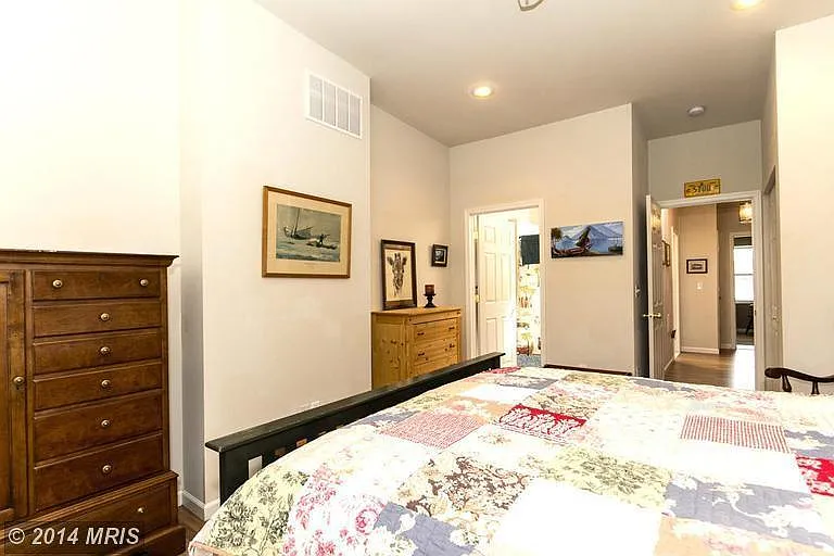 3031 Huntingdon Ave — Photo 18