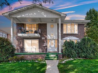 4528 Elm Ave #B, Brookfield, IL 60513