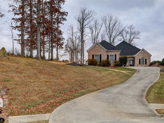 3rd image of 200 Timber Cir