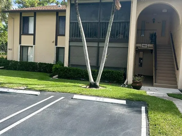 802 Sky Pine Way APT A2, Greenacres, FL 33415