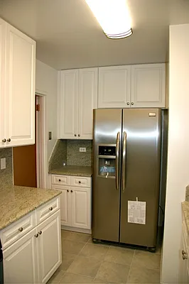 Rented by Michael K Namm Associates | media 36