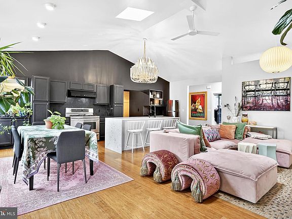 5th image of 339 Piedmont Ave