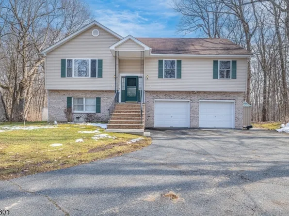 136 Weldon Rd, Jefferson Twp., NJ 07849