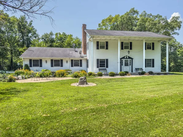 8508 Calland Rd, West Liberty, OH 43357