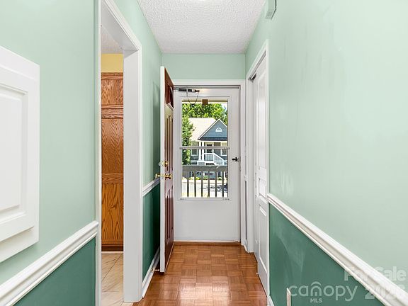 4th image of 3404 Florham Pl
