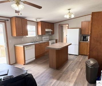 600 S 7th St, Deepwater, MO, 64740