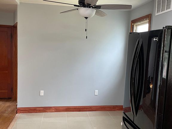 Dinning room area/ Eat in Kitchen