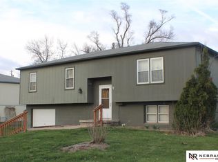 675 N 1st St, Springfield, NE 68059