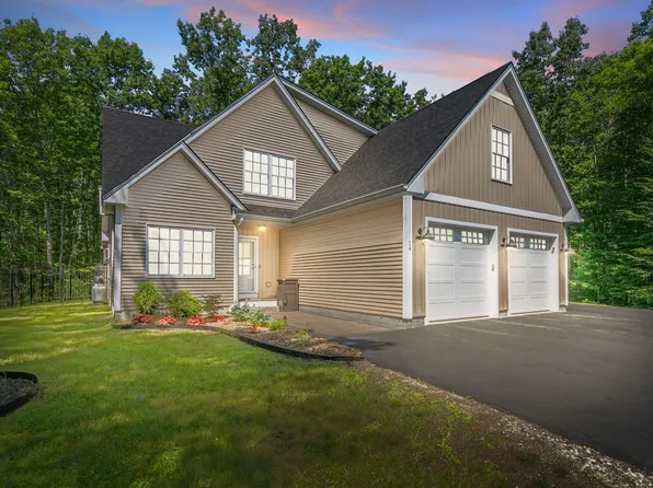 14 Snow Lake Drive, Casco, ME 04015