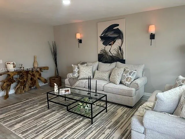 Fanshaw At Century Villag — Photo 4