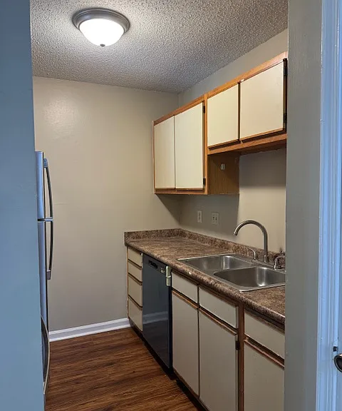 511 Mystic Dr #A — Photo 5