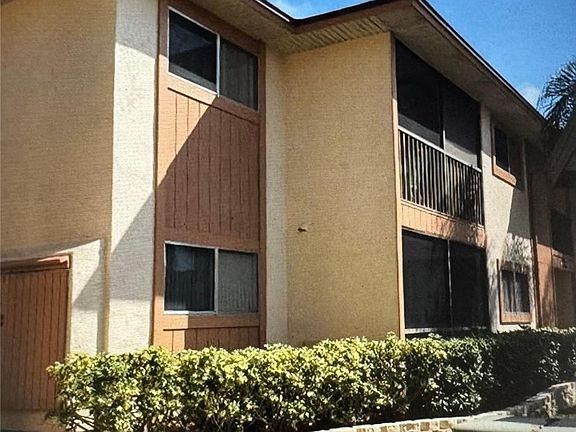 3rd image of 6496 Royal Woods Dr APT 7